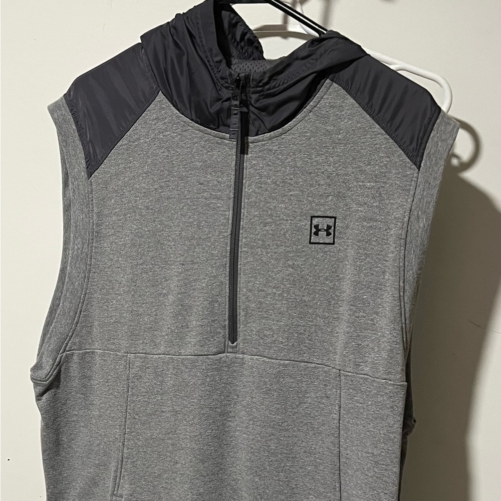 Under Armour Charcoal Sleeveless Top